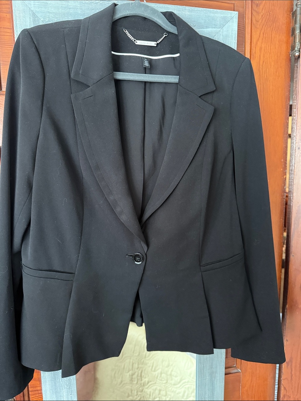 Women’s Black Single-Button Tuxedo style Blazer